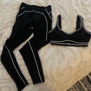 Alo yoga airbrushed heart throb matching set